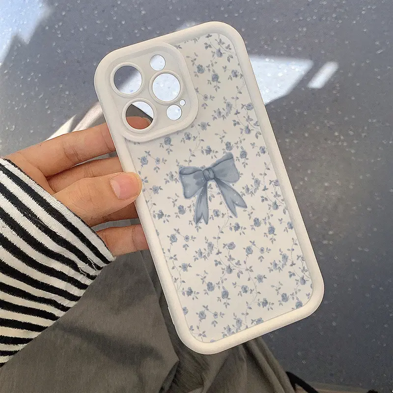 Phone Case - Pure White Blue Flower Blue Bow Print Pattern TPU Anti-Fall Full Cover Precise Protective Case Suitable for  iPhone 17 E Air 16 15 14 Pro Max Plus 13 12 Mini 11 X XS XR, Ideal As Birthday And Christmas Gift for Couples, Daughters