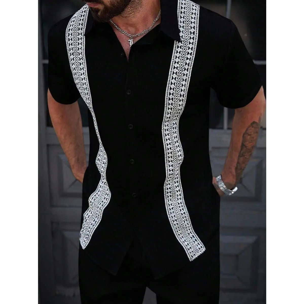 Manfinity Homme Men's Casual Contrast Color Lace Trim Shirt, Summer