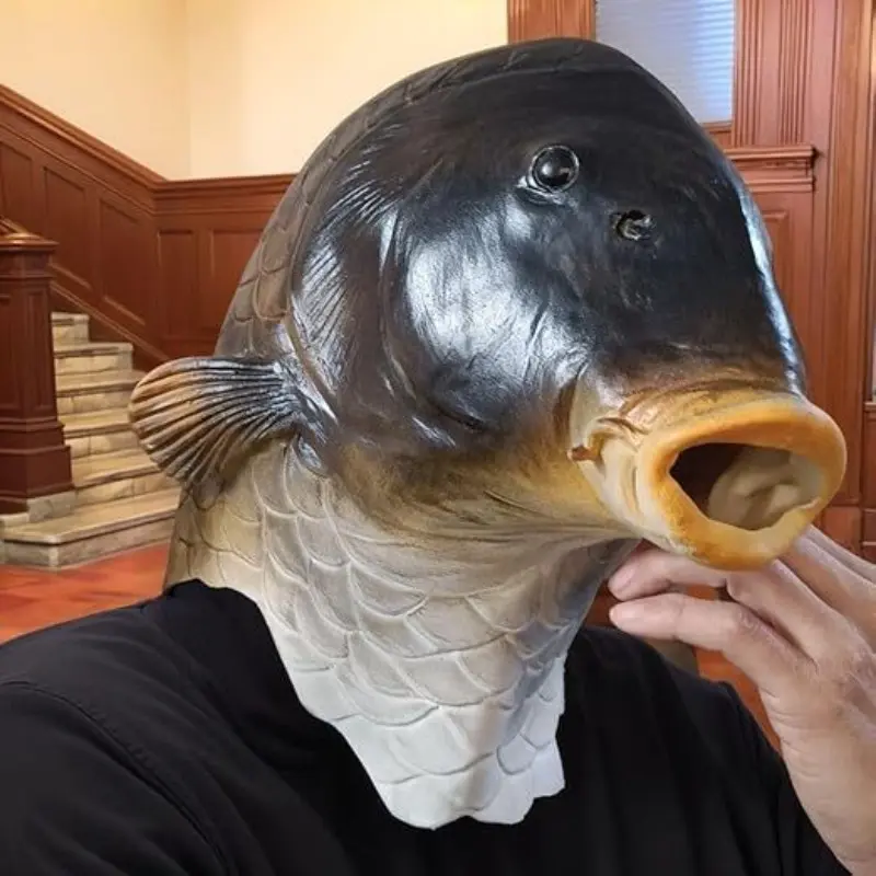 1PC Realistic Carp Fish Head Mask, Latex Full‑Face Animal Mask, Funny Cosplay Party Prop, Prank Costume Accessory for Halloween