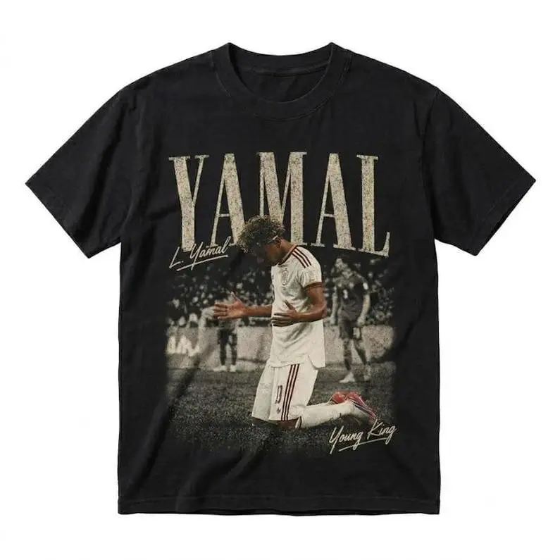 Retro Soccer Graphic Casual Tee for Fans, Vintage Distressed Cotton Blend Tops with a Fade-Proof Bootleg Print, Shortsleeve, Streetwear, Round Neck