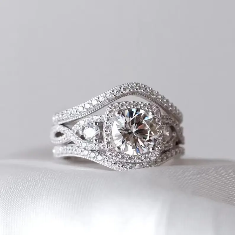 Women's Silver-Tone CZ Stackable Couple Ring Set, Euro-American Luxury Costume Jewelry for Wedding, Engagement Gifts