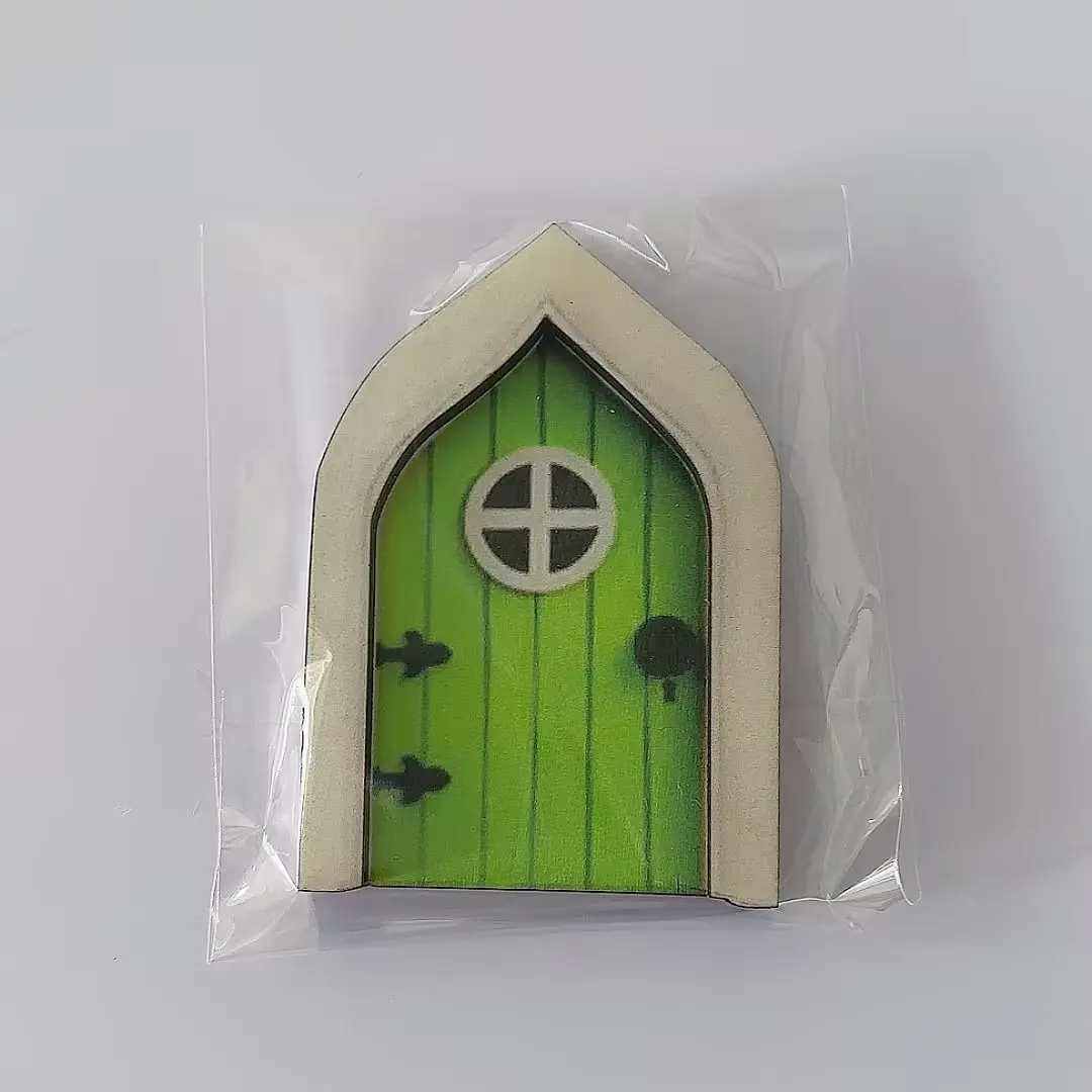 Green Streak Mini Fairy Garden Door for Tree,  Miniature Fairy Door for Fairytale  House Doors, Bonsai Terrarium  Landscape Decoration Accessories Garden Miniatures