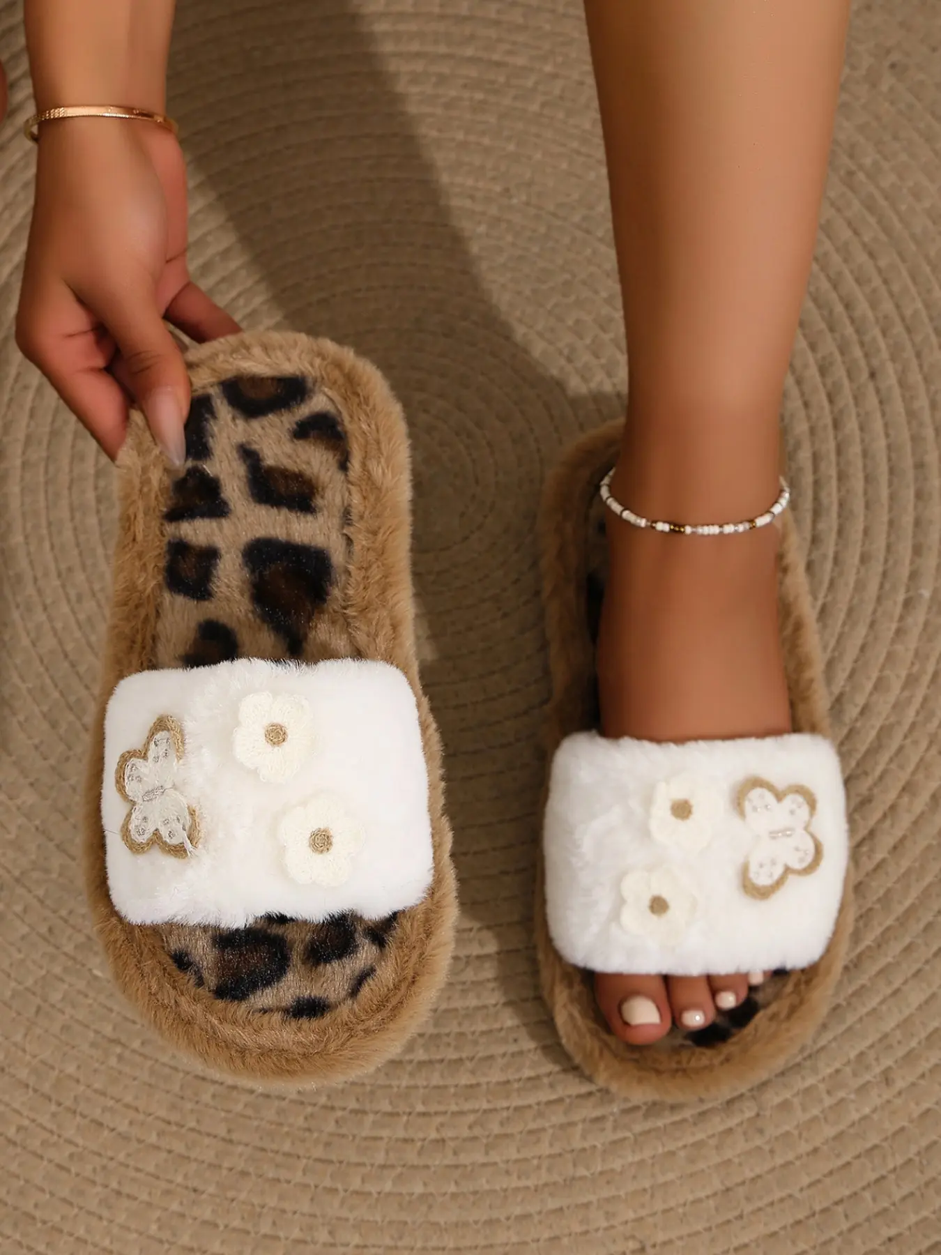 Women's Brown Leopard Print Fuzzy Slide Slippers, All Season Gentle Chic Style, Plus Size, Versatile Floral Butterfly Patch Decor, Soft Plush Indoor Outdoor Casual Open Toe Furry Slides For Ladies