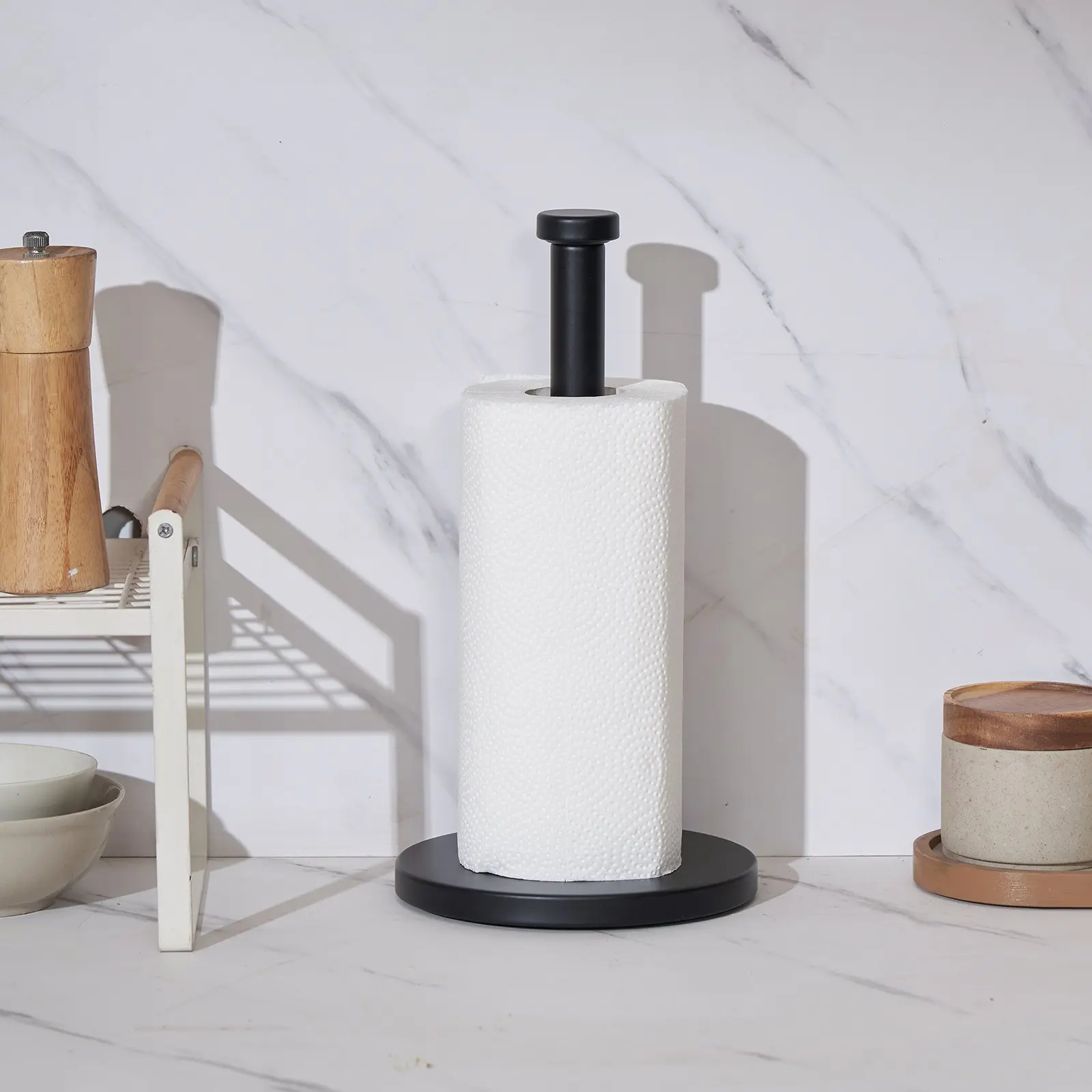 Matte Black Free-Standing Paper Towel Holder, Rustproof Metal Kitchen Decor with Anti-Tip Heavy-Duty Non-Slip Base for Kitchen Paper Holding, Anti-Tip Base