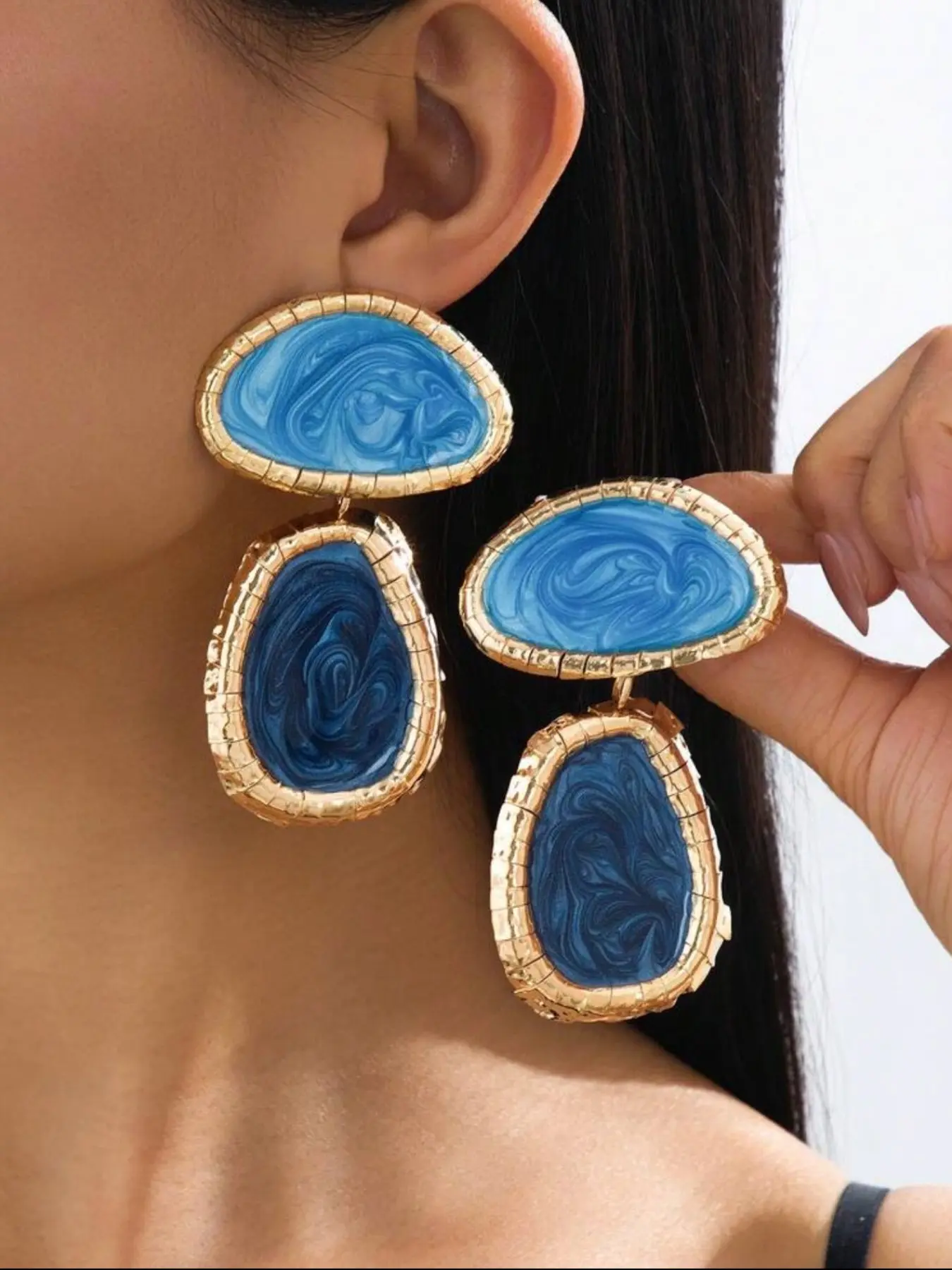 Cross-Border Middle Eastern Metal Style High-End Geometric Exaggerated Earrings, Women's Party Punk Ear Studs
