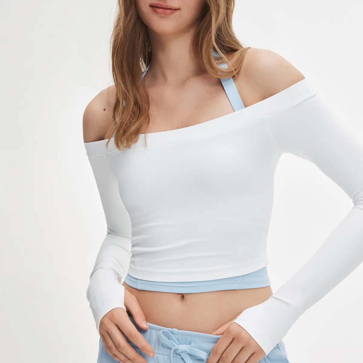 ATHLUNA LunaAiry Off Shoulder Cropped Long Sleeve – Women's Off-Shoulder Yoga Top with Thumbholes, Slim Fit Cropped Pullover for Pilates & Weekend Wear