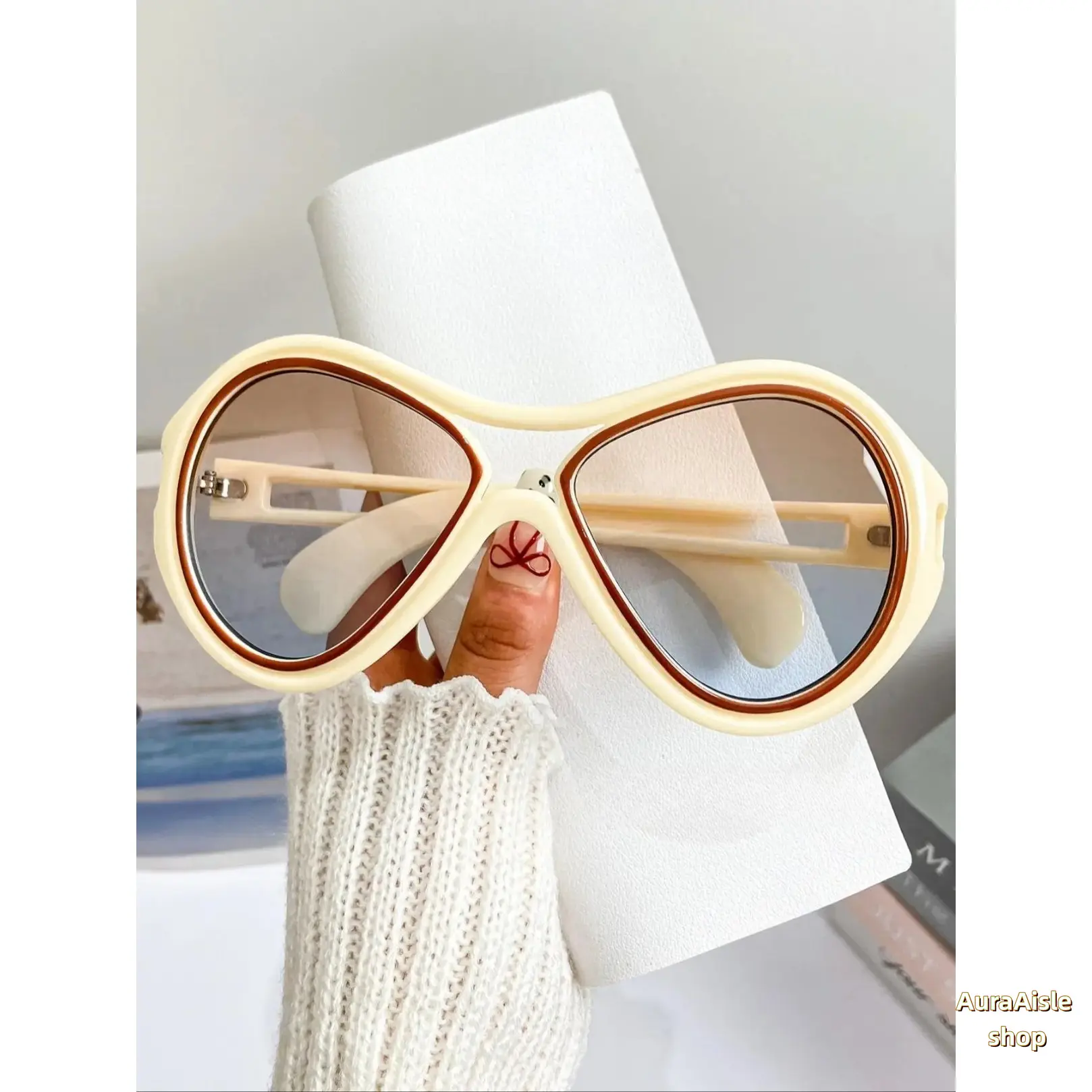 Unisex Vintage Full-Rim Curved Frame Polycarbonate Sunglasses - Tinted Anti-Glare Lenses, Ultra-Lightweight Streetwear Aesthetic, 1-Size Face-Flattering Shades for Daily Outfits, Beach Trips, Outdoor Wear, One Size
