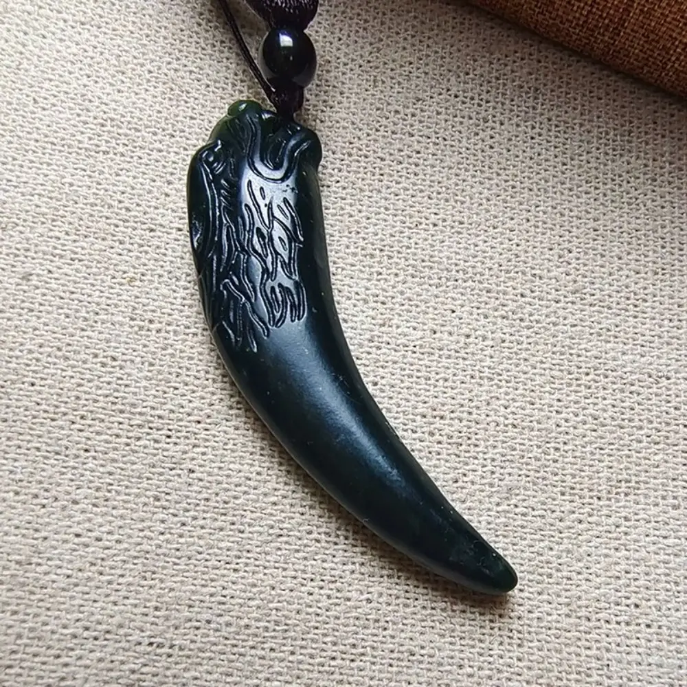 Men's 1pc Dark Black Faux Dragon Tooth Pendant Necklace - Double-Sided Spike Domineering Design, Funky Unisex Costume Jewelry with Metal Coating, Durable Natural Stone Long Chain for Fashion & Casual Attire, Unique Gift