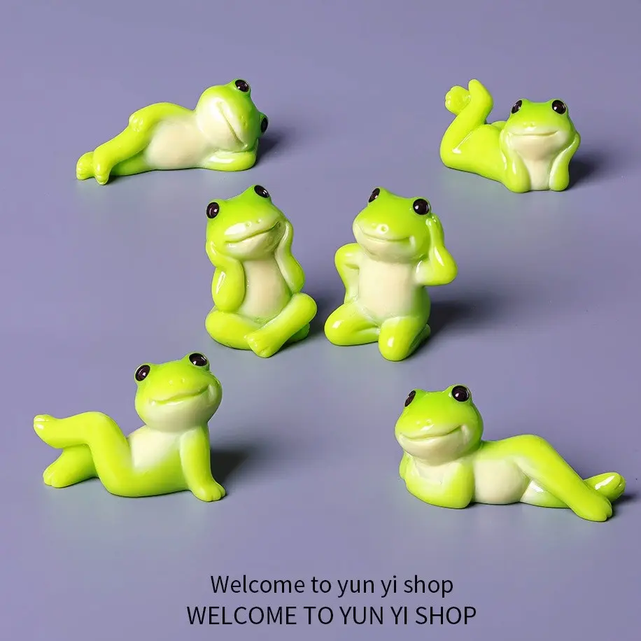 Creative Cartoon Funny Frog Figurine, Micro Landscape Accessory Resin Craft, Car Dashboard Desk Ornament, Unique Decorative Item, Home Decor Ornament