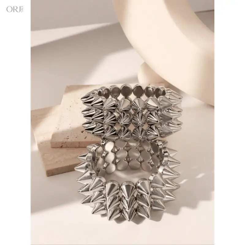 Punk Rivet Spike Bracelet Set, Silver Stackable Bangles, Unisex Edgy Cuff Bracelets, Trendy Cool Jewelry Accessories for Daily Wear, Party and Festival Outfit Styling