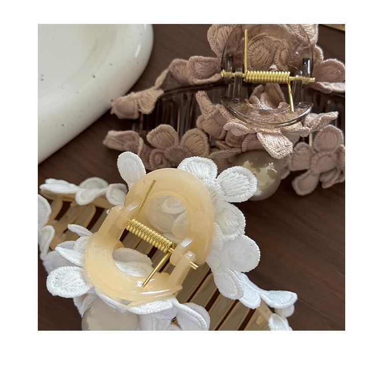 Whimsical Embroidered Floral Claw Clip | Dreamy Pearl-Encrusted Hair Clip for Ethereal Updos | Romantic Cottagecore Accessory