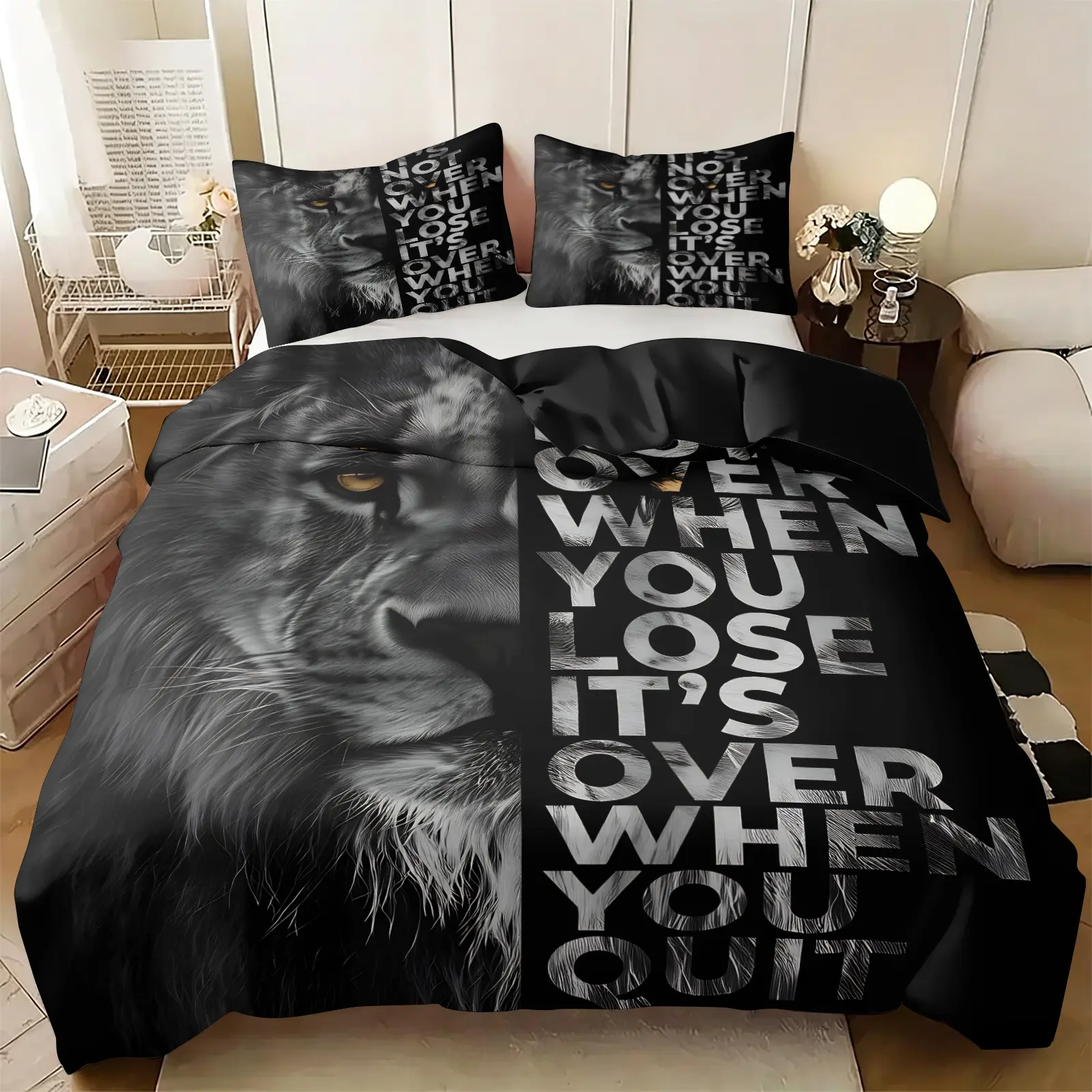 Lion Motivational Quote Print Duvet Cover Set, Includes 1 or 2 Pillowcases, Black Grey Split‑Style Lion Portrait Inspirational Text Bedding Duvet With Black Inner Liner, Soft Breathable All Size Bed Set, Manly Room Decor For All‑Season
