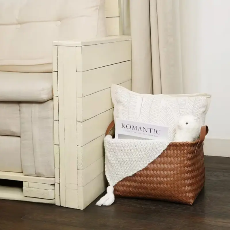 1pc Handmade Storage Basket, Sturdy Plastic Laundry Basket for Blankets, Clothes, Bathroom & Party Supplies, Brown Organizer for Shelves & Storage
