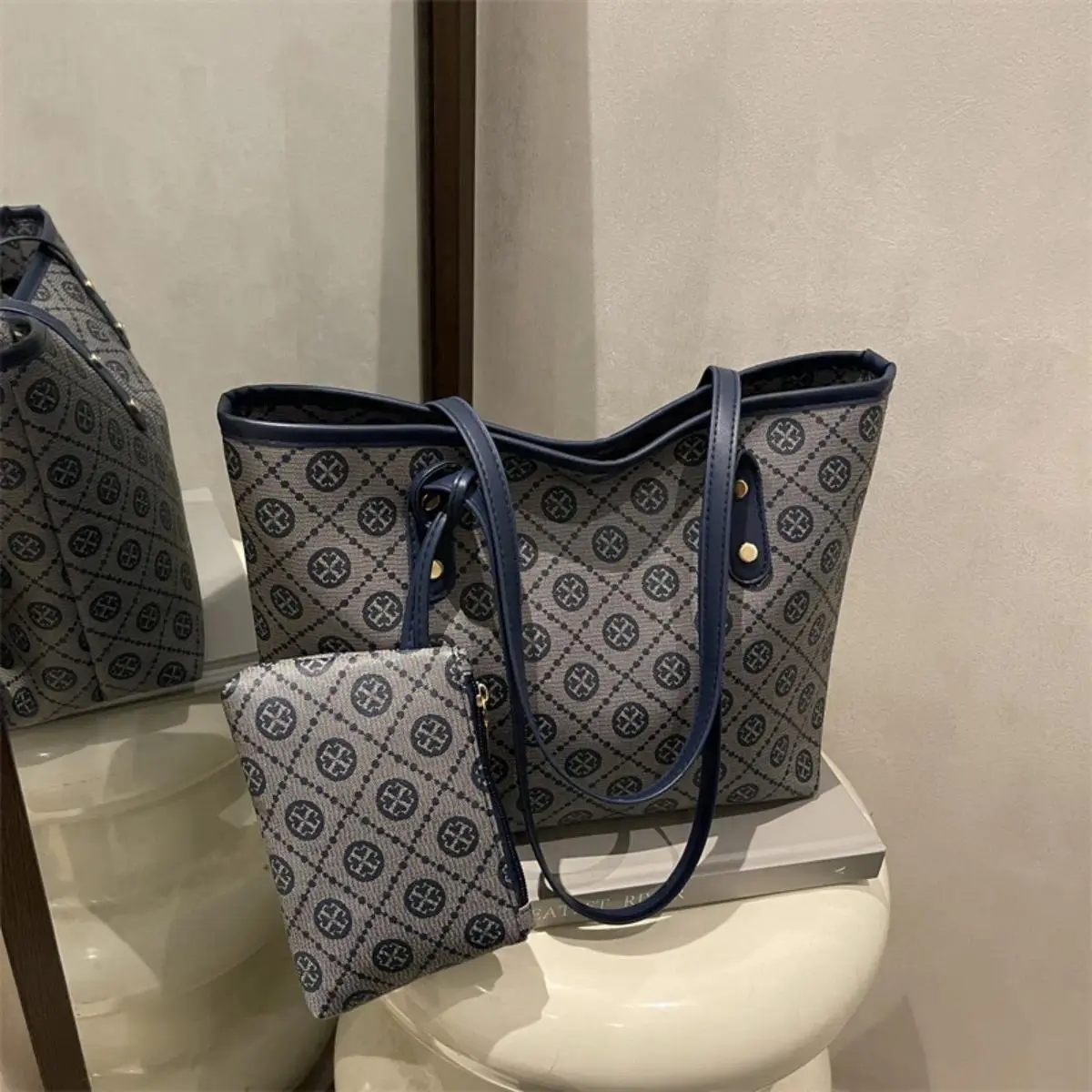Graphic Canvas Tote Bag for Women, Romantic Party-Ready Shoulder Bag with Leather Accents & Peppy Straps, Fashion Patterned Bag