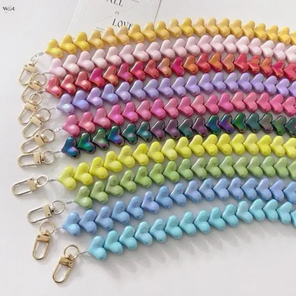 Y2K Matte Solid Color Heart Beaded Phone Lanyard, Adjustable Metal Carabiner, Multi-Color Sweet Kawaii Small Bag Pendant Decorative Charm, Holiday Birthday Gift for Teen Girls Young Ladies
