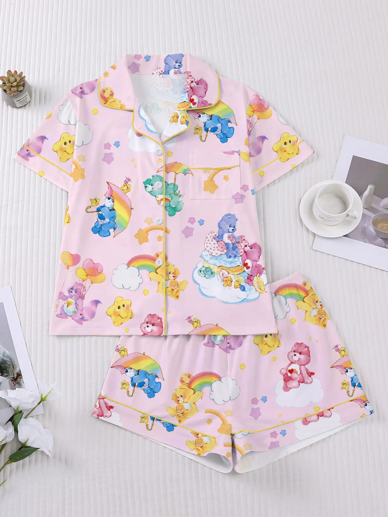 Women's Cartoon Bear Print Pajama Set, Short Sleeve Button Front Top and Elastic Shorts, Elegant Comfortable Sleepwear for All Seasons