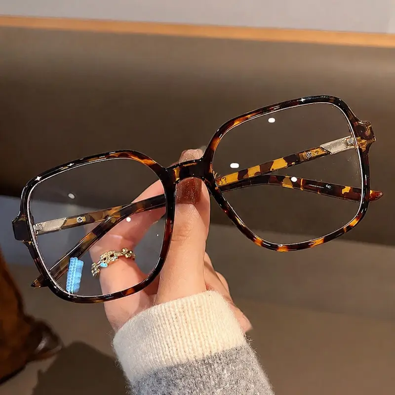 Women's Retro Fashion Oversized Anti-Blue Light Glasses with Metal Hinges, Casual Leopard Pattern Frame, Suitable for Daily Use in All Seasons