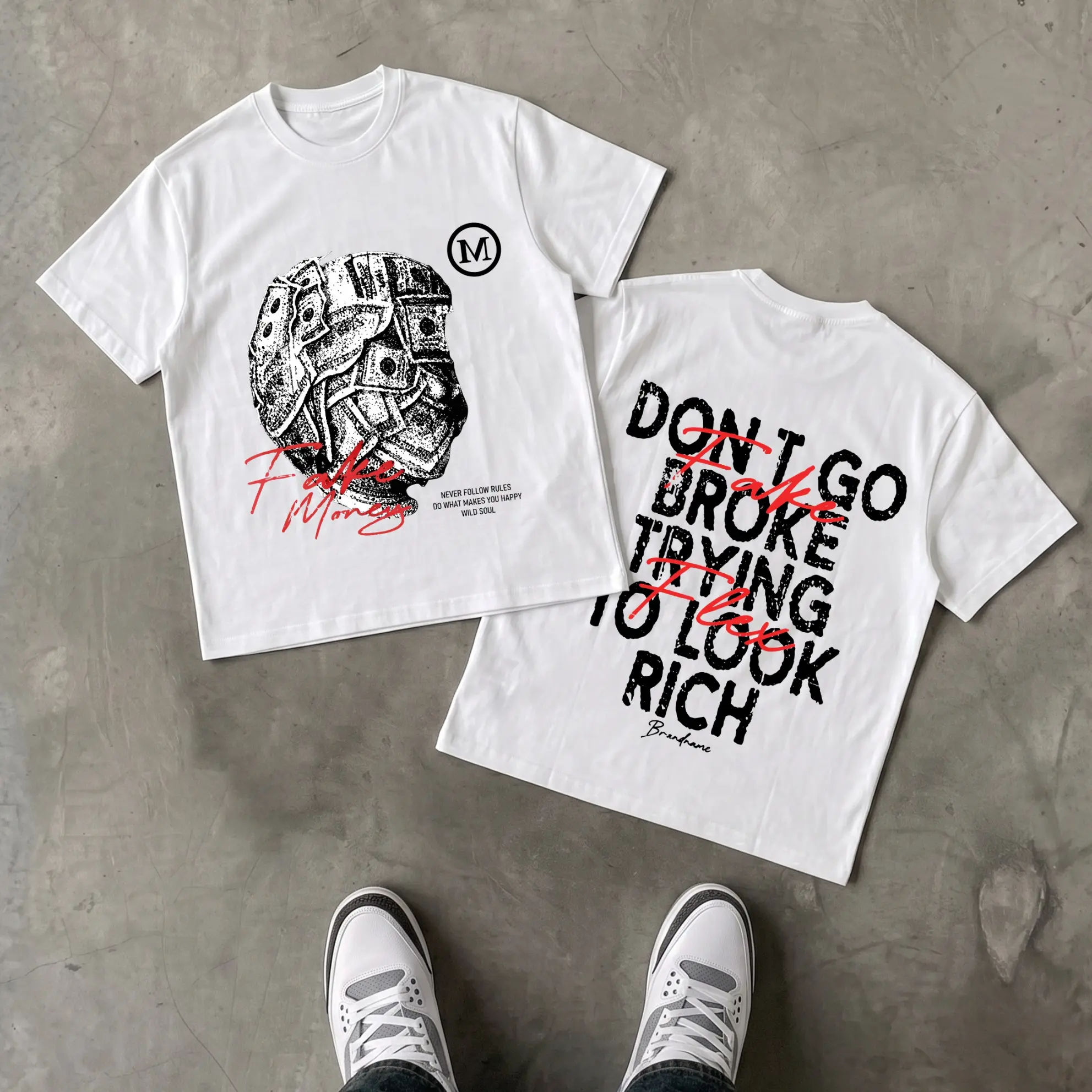 Money Collage and “Don’t Go Broke Trying to Look Rich” Letter Print 100% Cotton T-Shirt, Unisex Loose T-Shirt, Casual and Comfortable Men’s Tee, Suitable for Casual Outings and Relaxing at Home