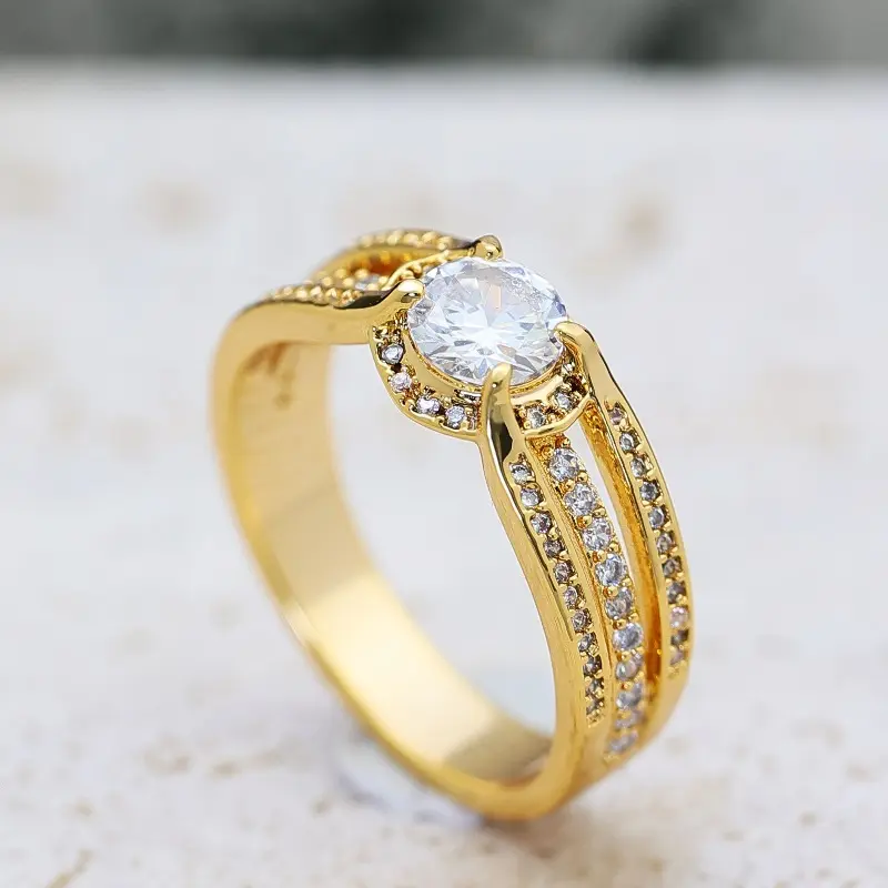 Women's 1 Pair Luxury Design Couple Rings - Gold Plain Metal Coating Band, Artificial Zircon, Photoready Sparkle, Casual Wear, Ideal Valentine Gift, Female Costume Jewelry Ring Stack