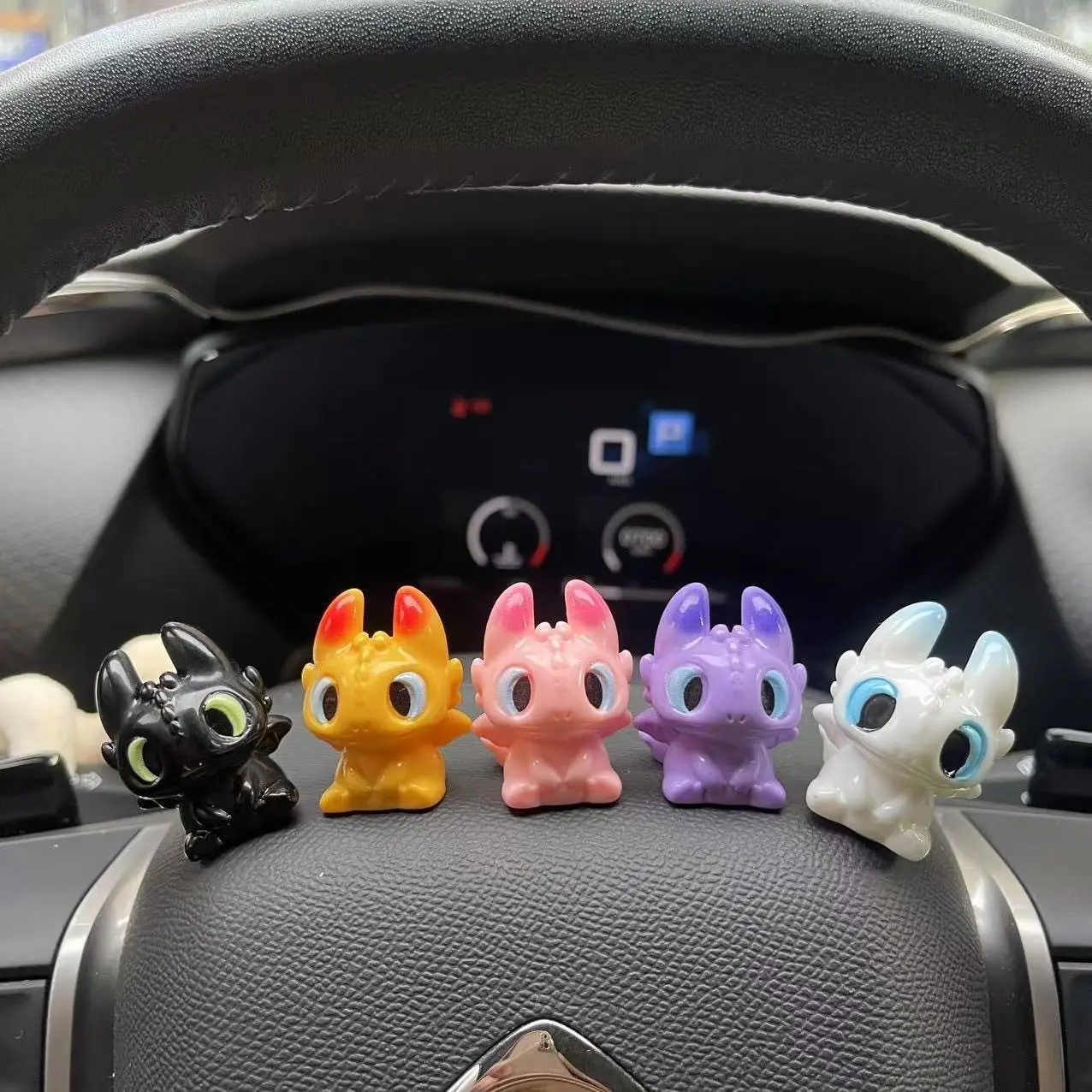 Plastic Cute Toothless Mini Figurine, Handmade DIY Collectible Ornament, Indoor Decoration, Car Decor, Perfect for Home and Vehicle