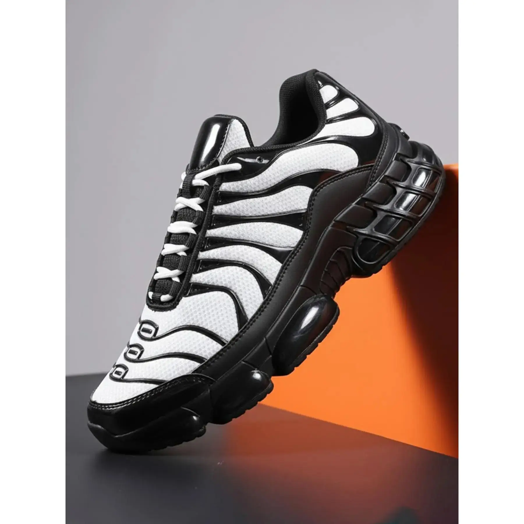 Men's sports shoes, running fashion shoes, air cushion casual sports shoes, comfortable walking tennis gym sports shoes, Workout Sneakers, Sporty Running Shoes, Running Training Shoes