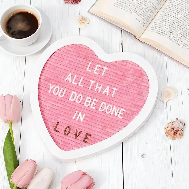 Heart-Shaped Felt Message Board Set, Romantic Decor for Weddings, Valentine’s Day & Home, Ideal for Event Planners & Adults
