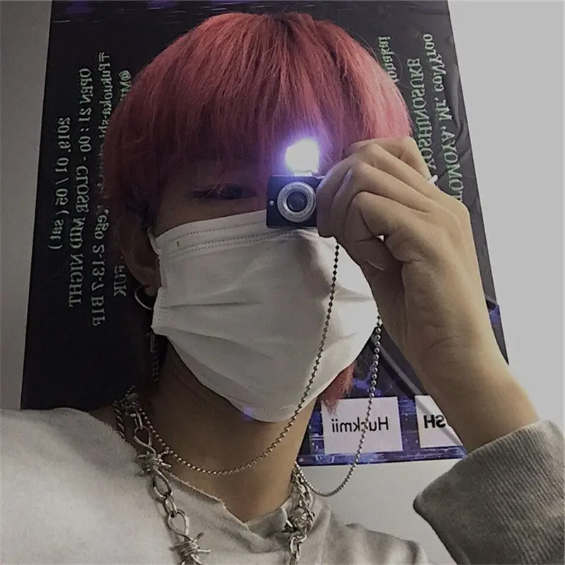 Unisex Retro Camera Pendant Necklace, Light-Up Glow-In-The-Dark Jewelry for Harajuku Hip Hop Street Style, Glows In The Dark, Vintage Glow