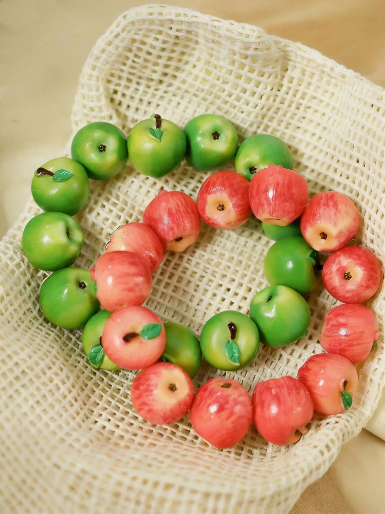 2pcs Fruit-Shaped Bead Stretch Bracelet, Exquisite Trendy Bracelet, & Apple-Inspired, Cute Spring Vacation Jewelry, Women's Fashion Accessory, Matching Bracelets