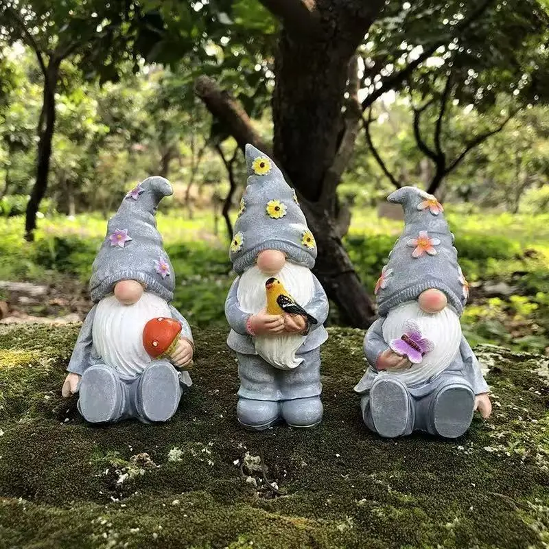 Hot-selling 3-piece resin craft set for outdoor garden elf, gnome, and dwarf yard decorations