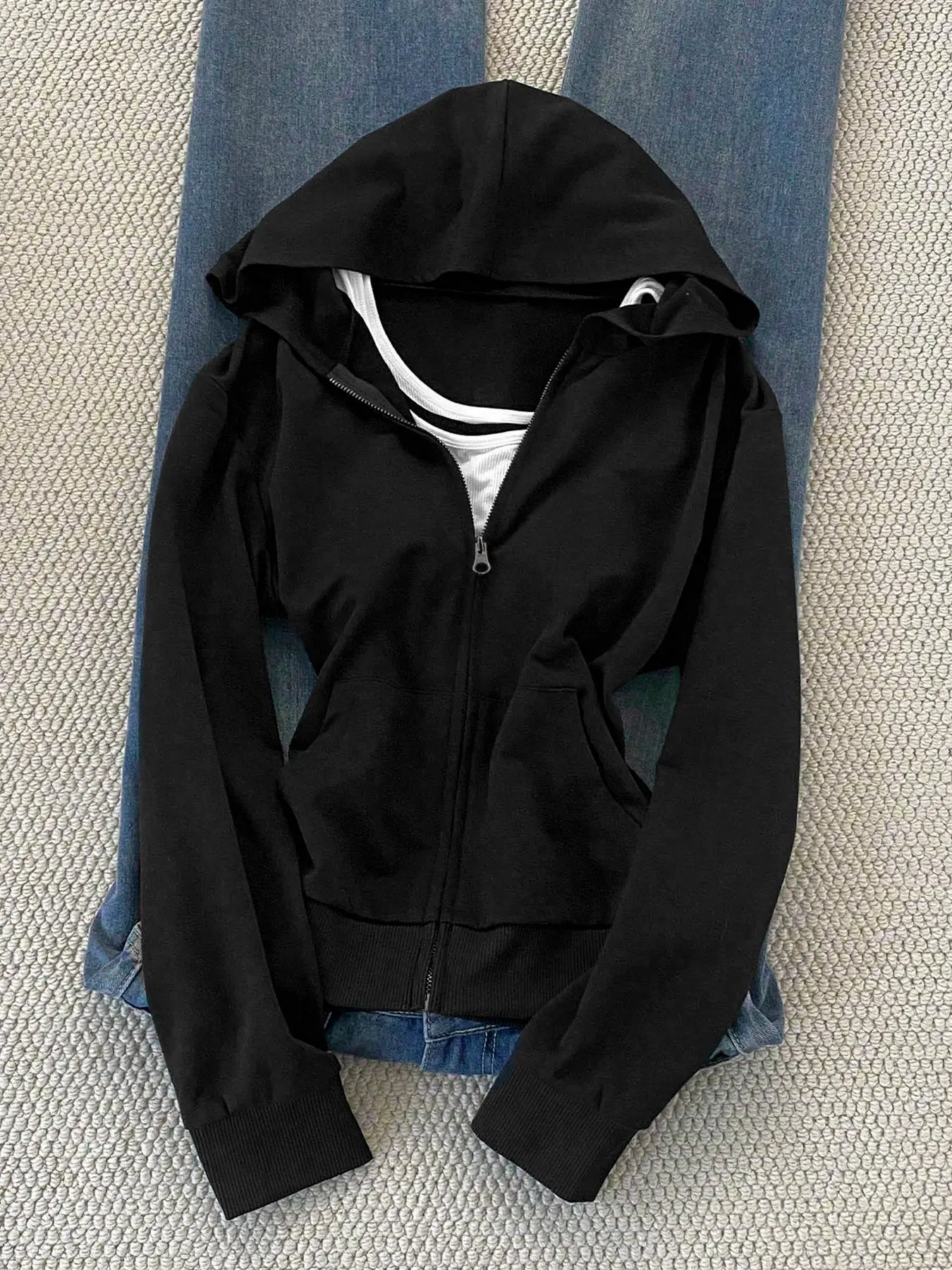 Women's Casual Daily Fitted Long Sleeve Zip Hoodie Jacket, Stylish Women's Outerwear, Perfect for Everyday Wear, Comfortable and Trendy Design