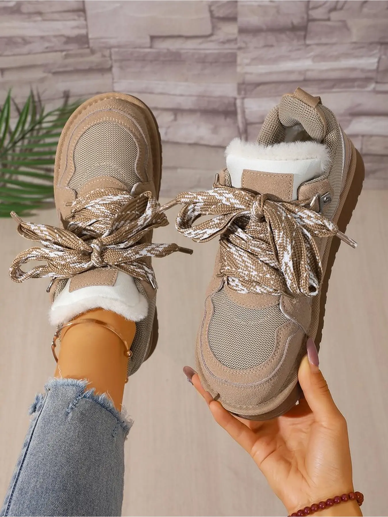 Women's Shoes Retro Style Fleece Lined Warm Platform Sneakers Non Slip Rubber Sole Lace Up Daily Outdoor Walking Winter Casual Shoes