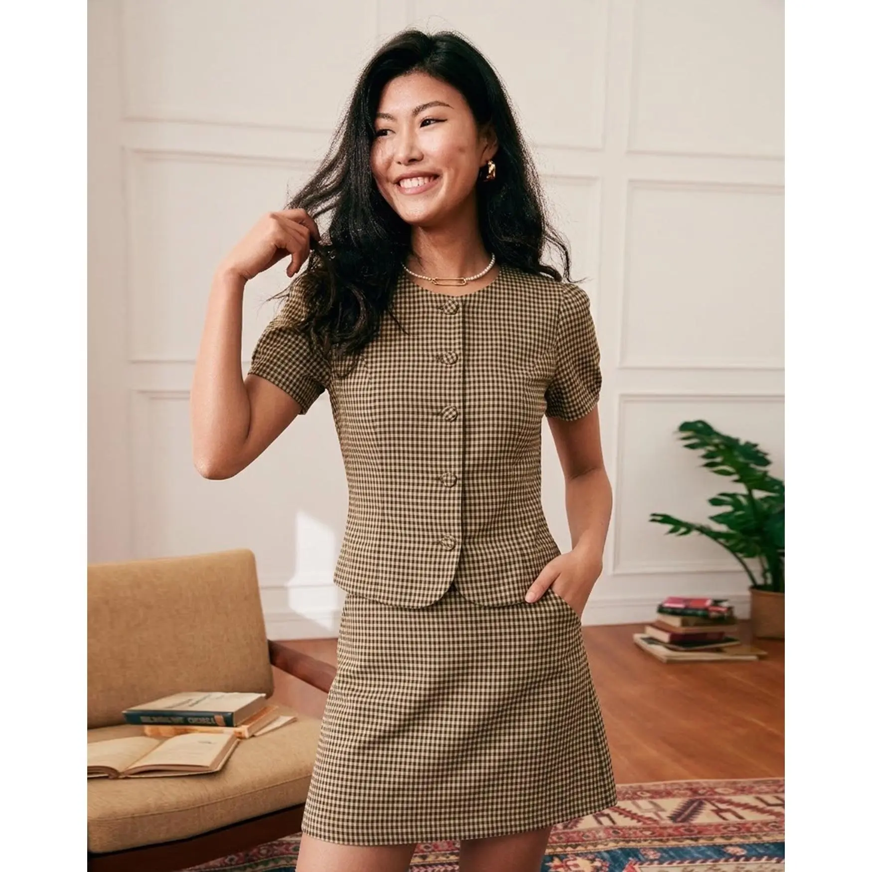 Brown Plaid Puffed Sleeve Blouse