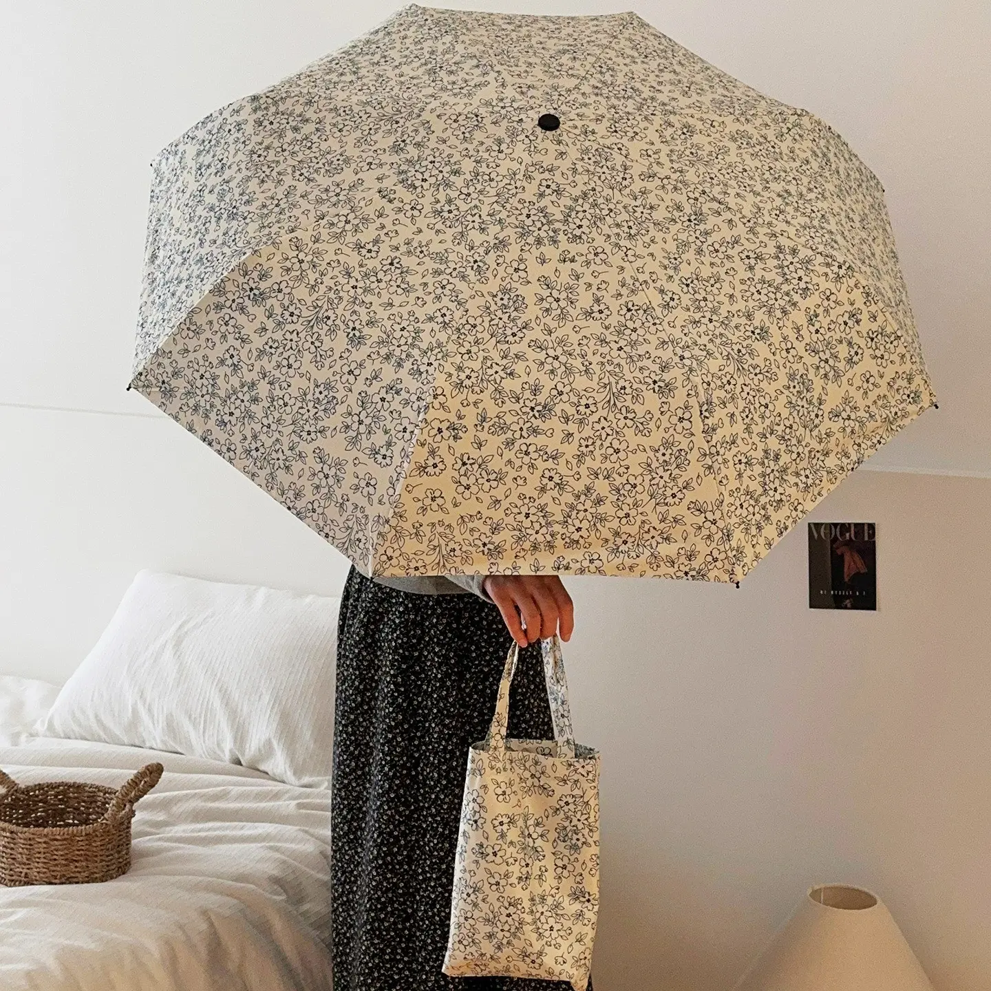 Korean Floral Print Umbrella with Storage Bag, Windproof Lightweight Foldable Umbrella for Rain & Sun, Dual Use Parasol