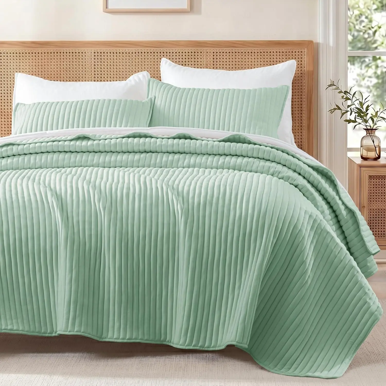 Exclusivo Full Queen Bedding Set, Lightweight Stripe Quilted Queen Size for All, Soft Microfiber Bedspreads Coverlets Bed Cover (Sage Green, 90"x96")