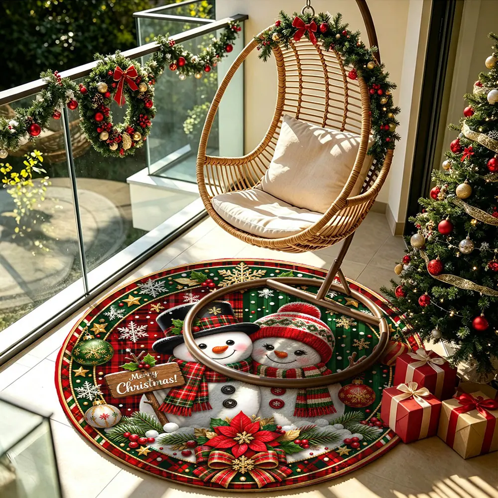 A Christmas snowman-themed round floor mat with leaf-shaped embellishments and anti-slip features, suitable for entrance halls, living rooms, dining rooms, bedrooms, balconies, and study rooms. It can be machine-washed and is a large-area round car