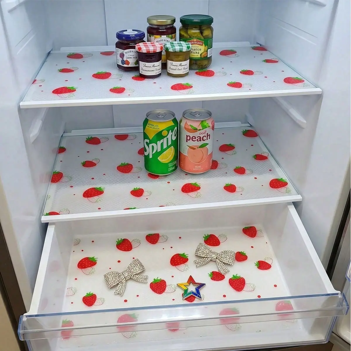 4/8 Piece Waterproof Refrigerator Liner, Rectangular Moisture-Proof Pad, Washable Refrigerator Mat, Home Strawberry Pattern Trivet
