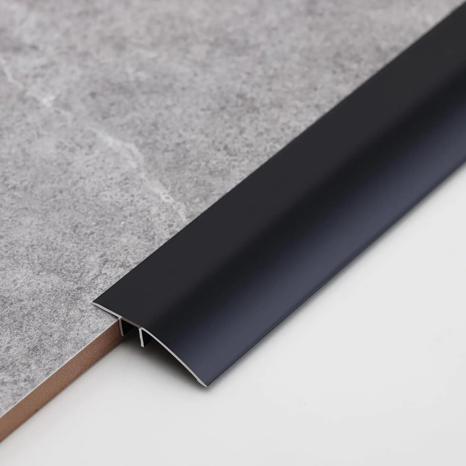 Gaahing Aluminum Floor Transition Threshold Strip, Fits 0.2"-0.5" Height Gap, 35.4" x 1.7" Matte Black for Doorway Ramp, Tile, Laminate Planks