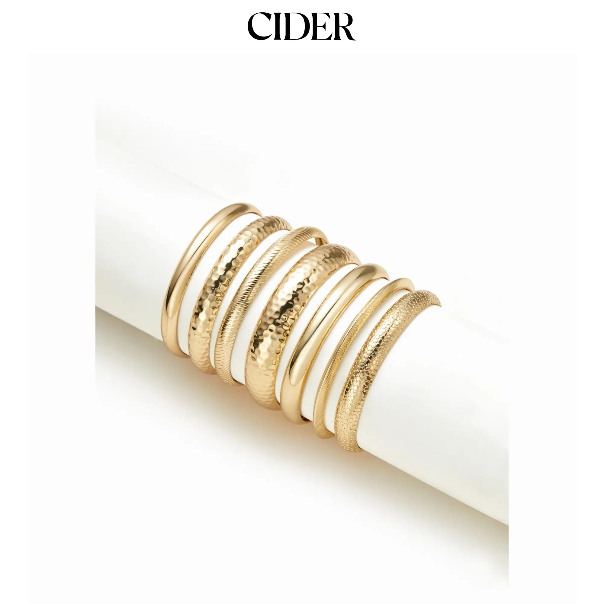 Cider 7PCS TEXTURED BANGLE BRACELET SET