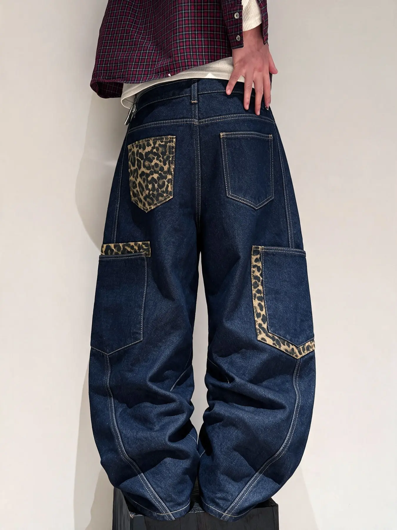 Men's Leopard Print Workwear Jeans, Multi-Pocket High Waist Loose Wide Leg Pants, All-Season Casual Long Trousers, No Belt Included