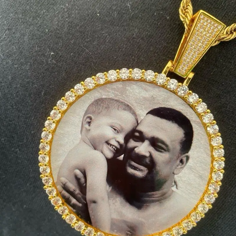 IH Iced Out DIY Custom Photo Round Medallion Pendant Necklace 18K Gold Plated Natural Sri Lanka Zircon Hip Hop for Men Women Gift