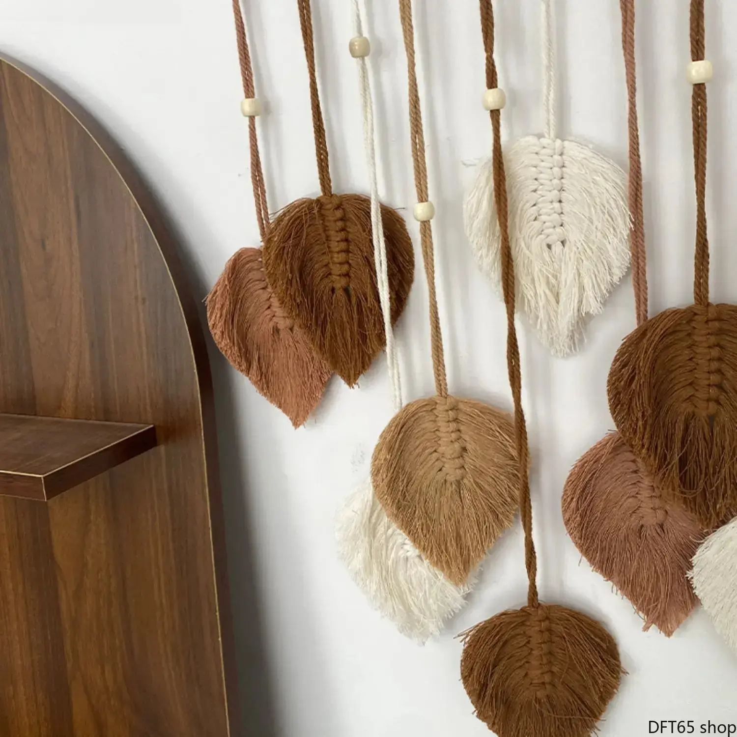 Bohemian Hand-Woven Leaf Macrame Dreamcatcher Wall Hanging, Rattan Decoration with Wind Chime Design, Soft Natural Fiber Texture Hangable Room Decor for DIY Bag Accessories, Indoor Wall Use, Wall Decor