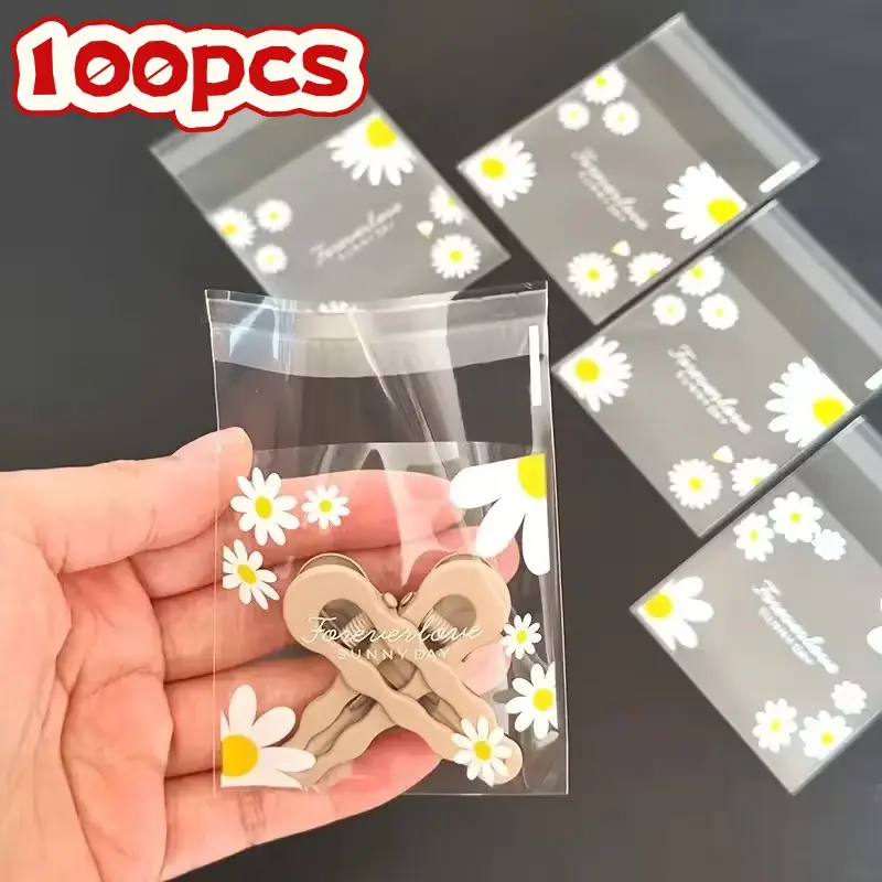 100 Pieces Daisy Self-Adhesive Packaging Bags, High Transparency Dustproof Moistureproof, Gift Wrapping Supplies, Ideal for Cookies Candies Crafts, Perfect for Gifts