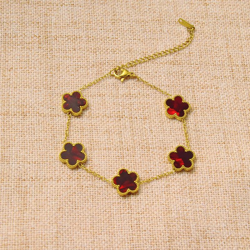 Titanium steel lucky clover five-leaf clover gradient bracelet, light luxury and high-end feel, popular stainless steel jewelry for women