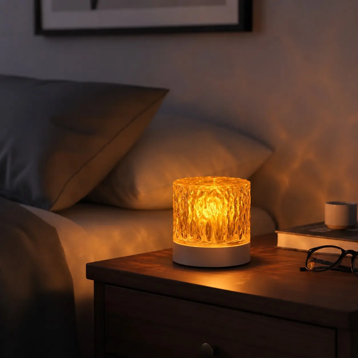 Round Water Ripple Projector Lamp, Dynamic Swirl Ocean Wave RGB Ambient Night Light, Crystal Round Mood Table Lamp, USB Powered Bedroom Atmosphere Light, Aesthetic Decor & Romantic Gift for Halloween, Christmas, Birthday