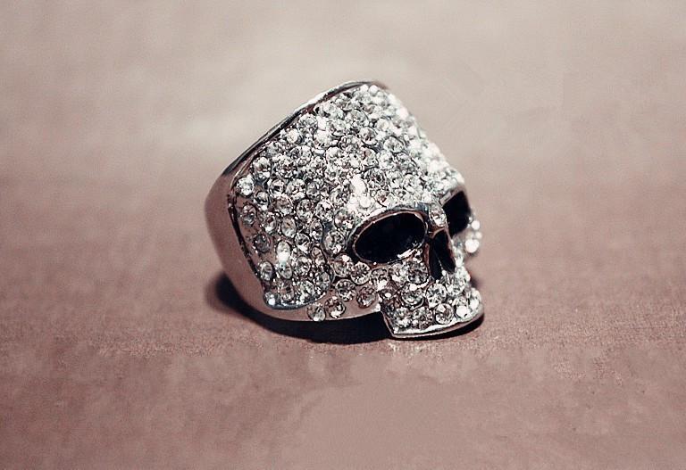 Skull Ghost Head Full Diamond Metal Ring Hip Hop Punk Exaggerated Stackable Design