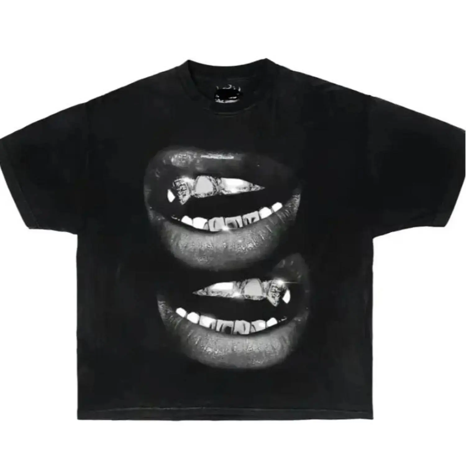 Women's Short-Sleeve Round Neck Classic Cotton Soft Grin Fang Mouth Graphic Garment-Dyed Boxy T-Shirt