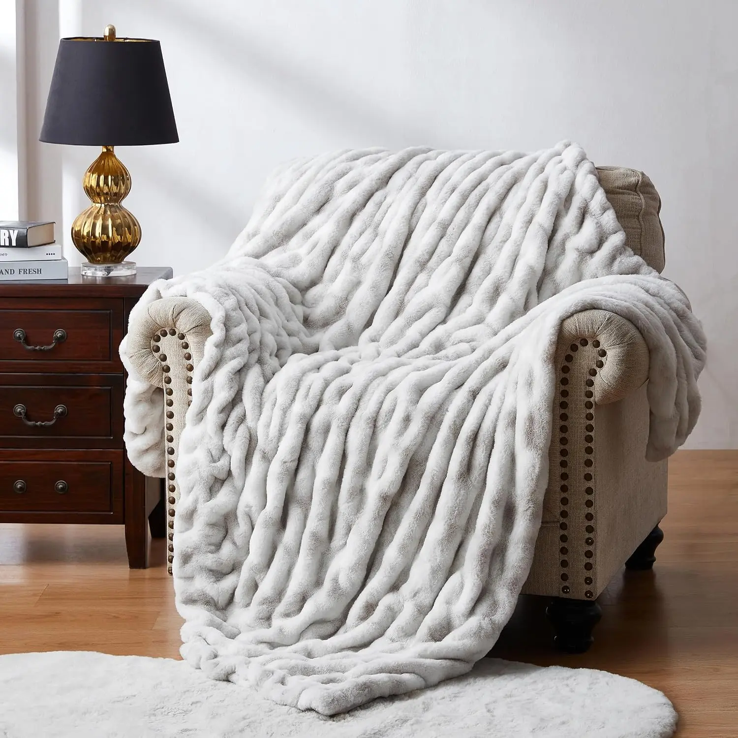 Ruched Faux  Throw Blanket Soft Cozy  Luxurious Blankets Couch Bed Sofa Chair  Decor Warm Furry Fall Winter Plush   Bubble Blanket 50" x 60", Grey