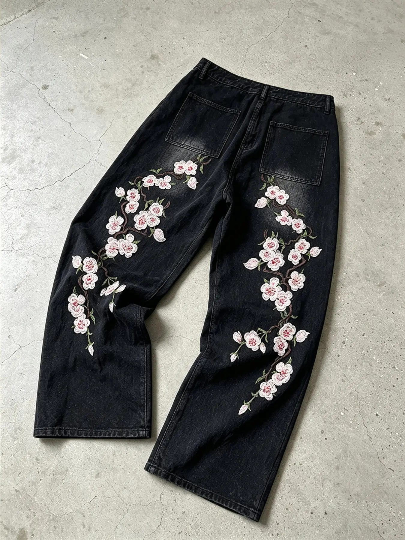 American Street Y2K Cherry Blossom Embroidered Loose Wide Leg Jeans, Casual Hip Hop Streetwear Long Pants for Men, All Seasons