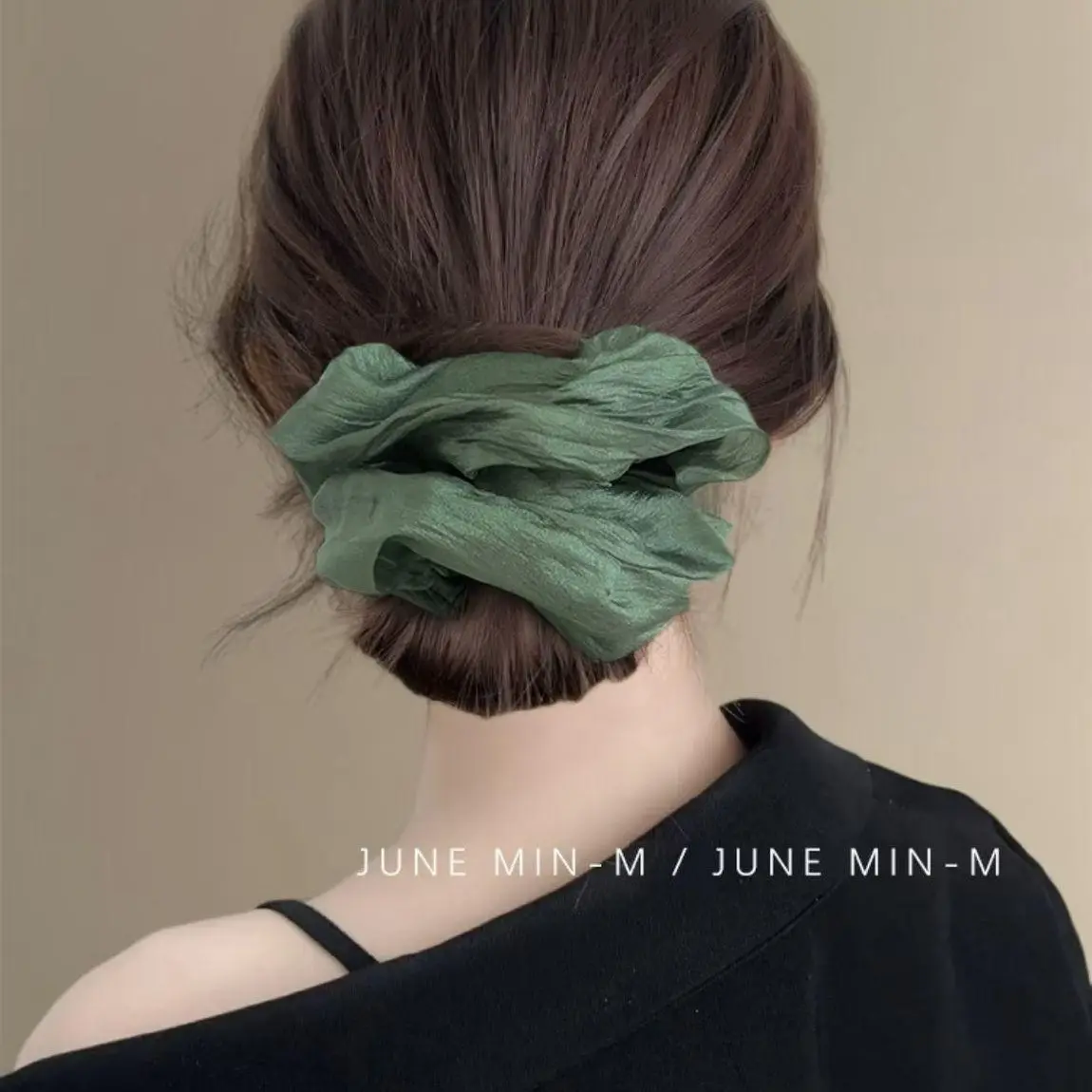 Oversized Chiffon Hair Scrunchies 3PCS — Large Jumbo Silk-Look Scrunchies for Thick Curly Hair, No Damage Sleep Hair Ties, Sage Green Ivory Forest Green Ponytail Messy Bun。3 Pack Large Chiffon Scrunchies for Women Girls — Trendy Aesthetic Jumbo Hair Ties