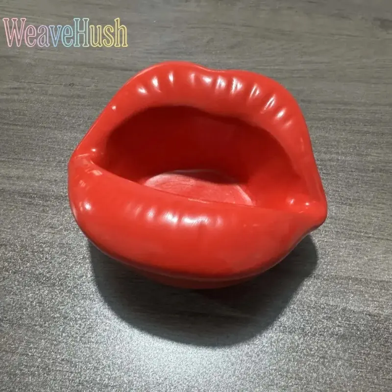 Red Lip Shaped Ceramic Ashtray Multi Purpose Desktop Jewelry Key Storage Tray Home Decor Ornament